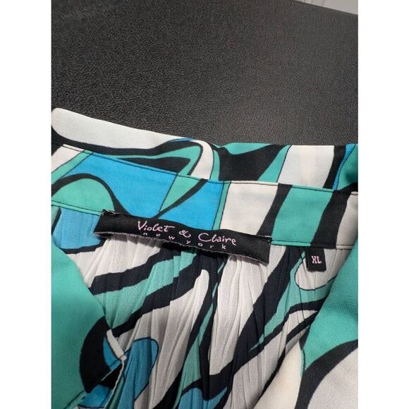 Violet & Claire Button Up Blue Stretch Blouse Abstract Print Top Women's Extra L - Picture 3 of 5